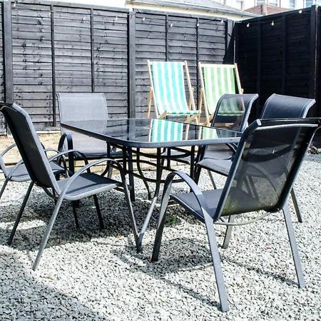 Chic Beach Getaway Margate Buitenkant foto